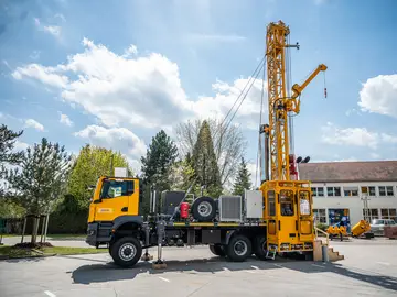 Bauer bietet Bohranlagen für Brunnenbau, Geothermie und Exploration.